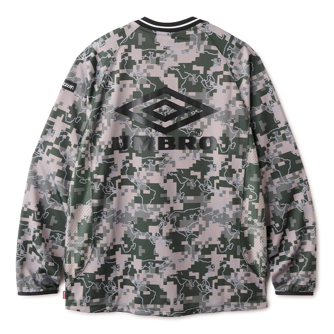 UMBRO NEW WORLD DIGITAL CAMO FOOTBALL JERSEY - ARMY GREEN