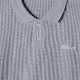 SCRIPT LOGO WAFFLE POLO SHIRT - GREY