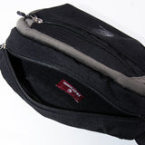 LOGO EMB  POUCH - BLACK/GREY